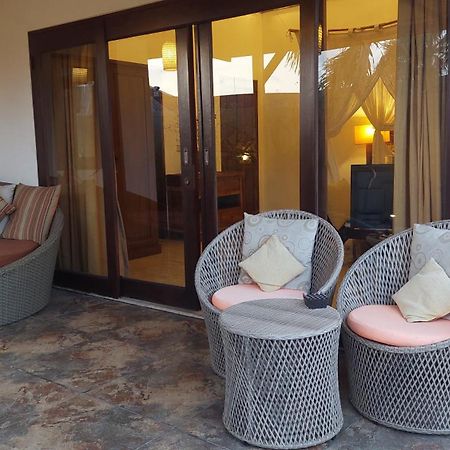 Villa Heliconia Seminyak Kamer foto